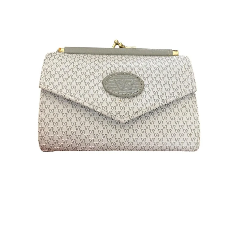 Bags Bazaar Wallet Womens One Size Gray Faux Leather Trifold Credit Card ID